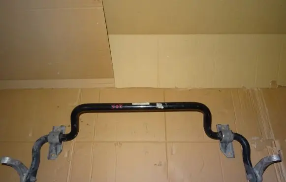 Mercedes-Benz C W205 Front anti-roll bar/sway bar A2053230965
