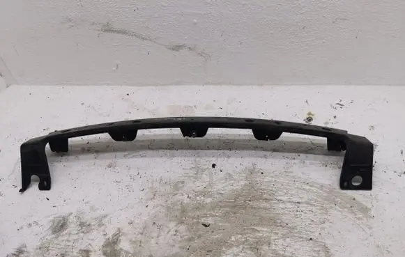 Ford Kuga II Front bumper mounting bracket