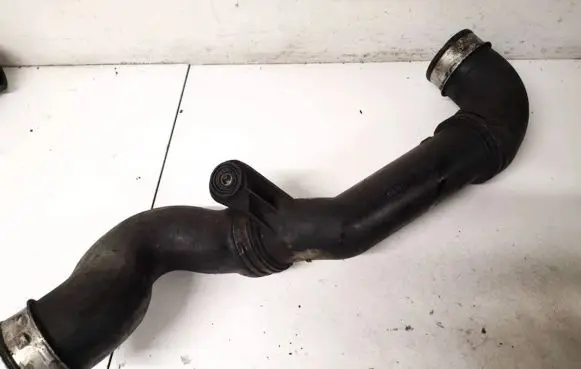 Volkswagen Caddy Intercooler hose/pipe 3c0145770b