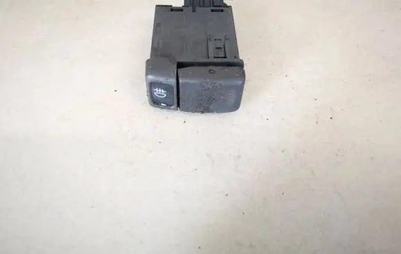 Fog light switch