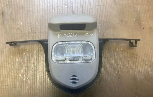 Peugeot 3008 I Front seat light 9681370177