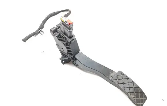Volkswagen Tiguan Allspace Accelerator throttle pedal 5QN723503 6PV93515201