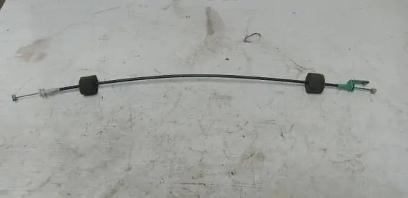 Ford Mondeo Mk III Rear door cable line 