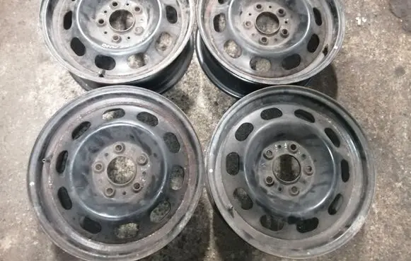 BMW 1 F20 F21 R16 steel rim 6787929