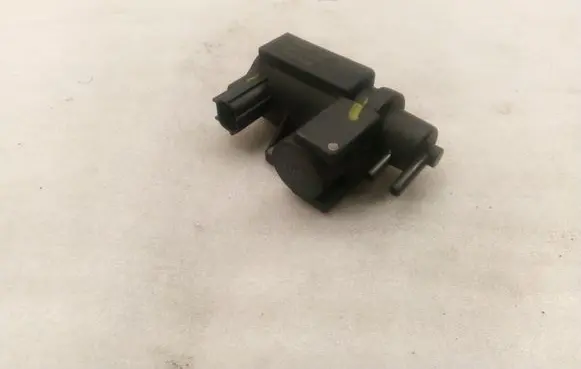 Valve vacuum
