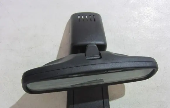 Chrysler Pacifica Rear view mirror (interior)