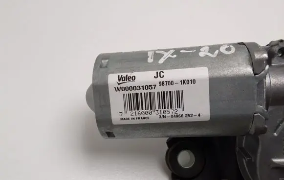 Hyundai ix20 Rear window wiper motor 987001K010
