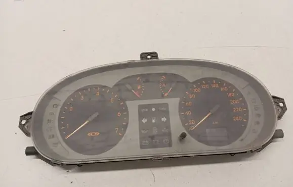 Renault Scenic RX Speedometer (instrument cluster) P8200163778 216677685 NS04679467