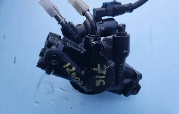 Fuel injection high pressure pump