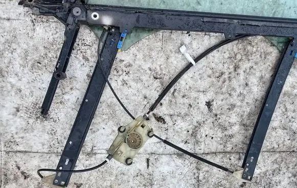 Audi A6 S6 C6 4F Sliding door window regulator with motor 