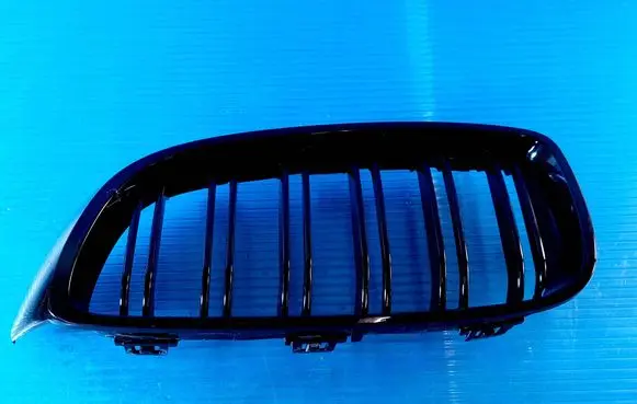 BMW 4 F32 F33 Front bumper lower grill