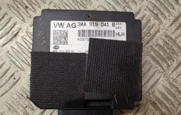 Seat Mii Other control units/modules 3AA919041B X0379 8ES01045221