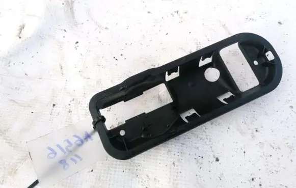 Volkswagen Golf Plus Other interior part 5M0837198