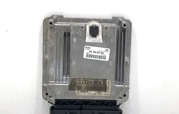 Audi A4 S4 B8 8K Engine control unit/module ECU 03L906022RM