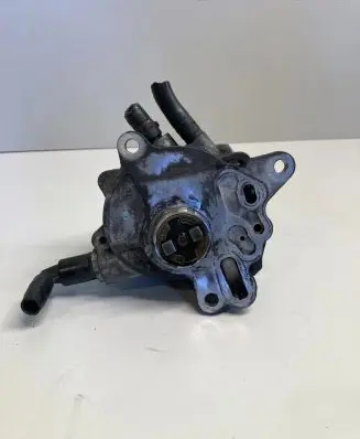 Audi A3 S3 8P Vacuum pump 03G145209