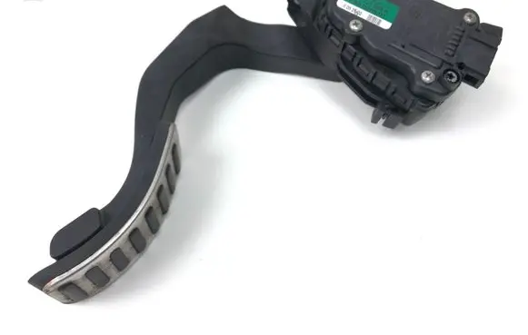 Volkswagen Phaeton Accelerator throttle pedal 3D1721503H F30007801