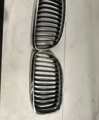 BMW 3 E90 E91 Dash center air vent grill