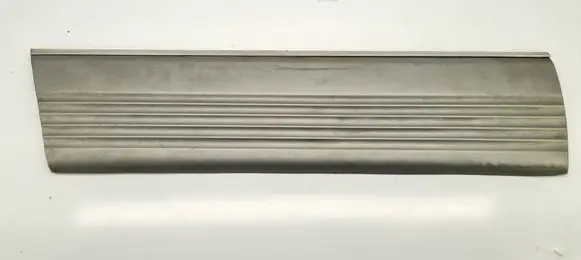 Mercedes-Benz S W126 Rear door trim (molding) 1266901040