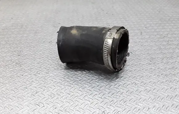 Volkswagen Golf VI Intercooler hose/pipe
