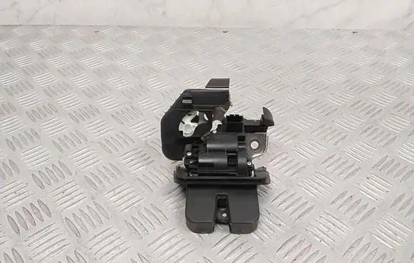 Audi A6 S6 C7 4G Loading door lock 8R0827505