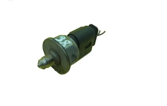 Mercedes-Benz C W204 Fuel pressure sensor A0235455226