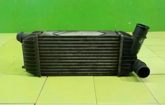 SsangYong Tivoli Intercooler radiator 2371035100