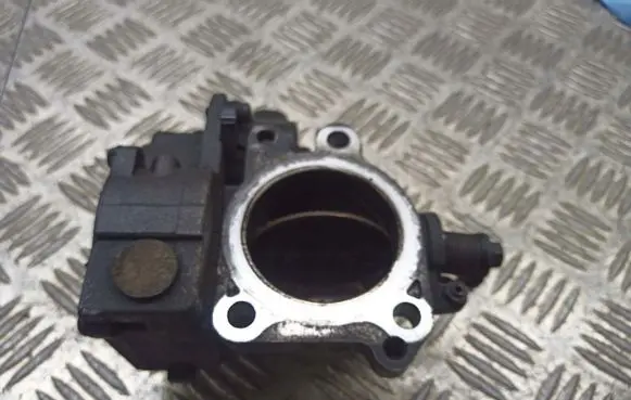 Toyota Avensis T250 Throttle valve position sensor 