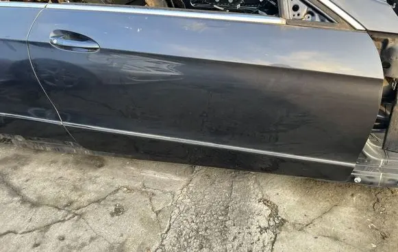 Mercedes-Benz E A207 Front door 
