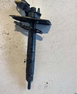Audi A5 8T 8F Fuel injector 0445115058