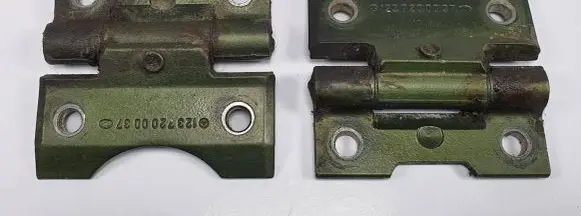 Mercedes-Benz S W126 Front door hinge set 1237200037