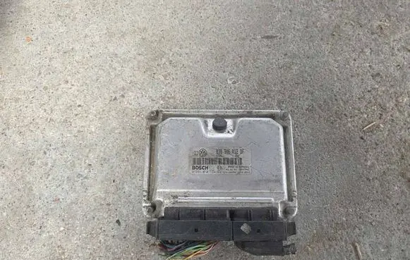 Volkswagen Golf IV Engine control unit/module 038906012BF