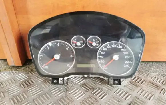 Ford C-MAX I Speedometer (instrument cluster) 3M5T10849GJ