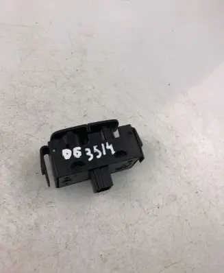 Hazard light switch