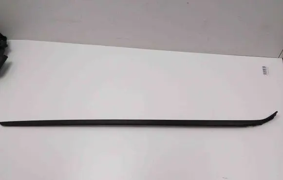 Seat Alhambra (Mk2) Windshield trim 7N0854328