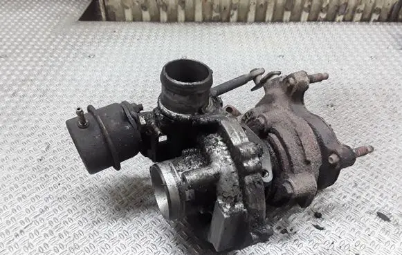 Audi A2 Turbo 045145701