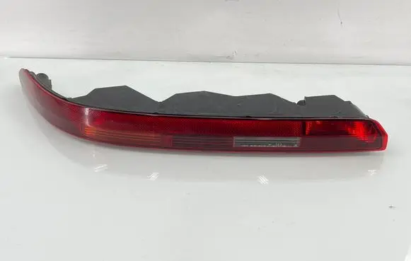 Audi Q7 4M Rear bumper light 4M0945095 AU736ECE13S 20890101