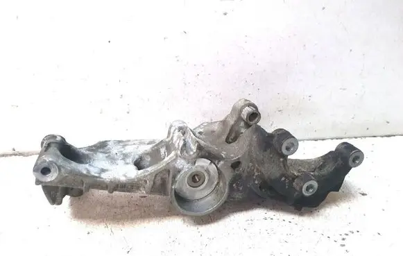 Dacia Logan I Generator/alternator bracket 8200473400