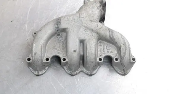 Volkswagen Golf V Intake manifold 03G129713K