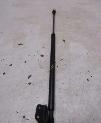Mazda CX-3 Tailgate strut 16J23C1