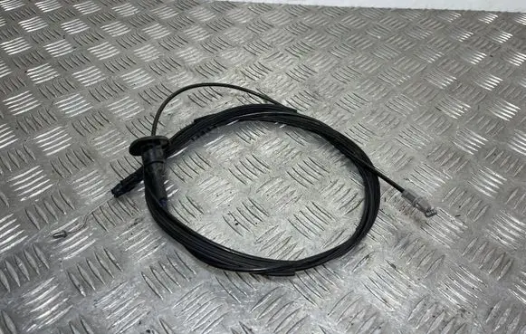 Jeep Cherokee Engine bonnet/hood lock release cable 
