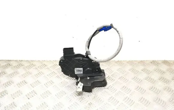 Ford Mondeo MK IV Front door lock 8M2AR21813 A048317 290613