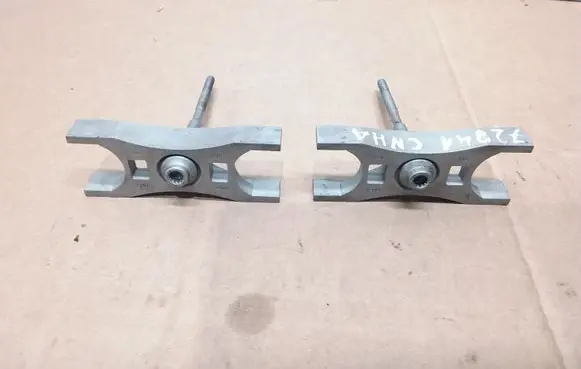 Audi A6 S6 C7 4G Fuel Injector clamp holder 04L216EHHV200
