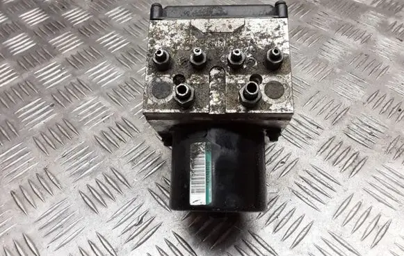 Peugeot 407 ABS Pump 15710605 15710505E S118676001