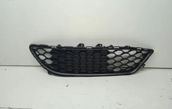 Alfa Romeo Giulia Front bumper lower grill 156107969