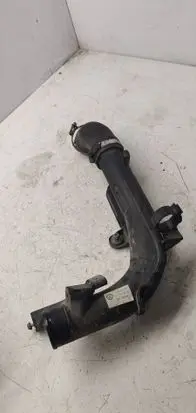 Volkswagen Jetta VI Intercooler hose/pipe 1K0145762HS