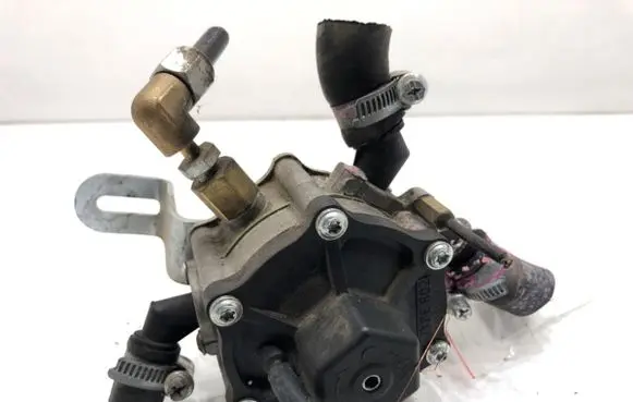 Toyota Prius (XW20) LP gas reducer 67R-036865