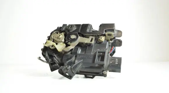 Audi A6 S6 C5 4B Rear door lock
