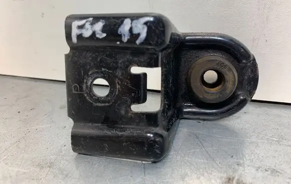 Subaru Forester SJ Radiator mount bracket