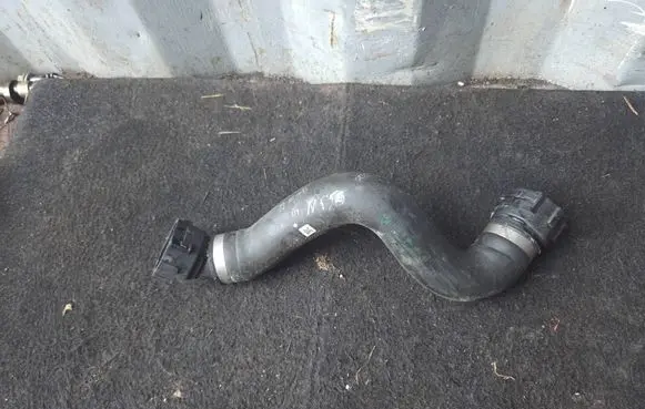 BMW 7 G11 G12 Engine coolant pipe/hose 8602669 1620971
