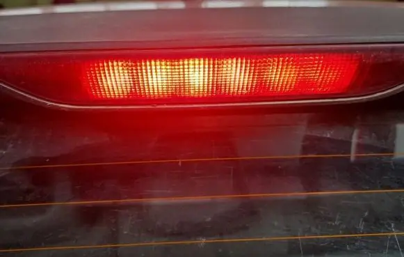 Dodge Caliber Third/center stoplight 05303754AD IMPRK1387431
